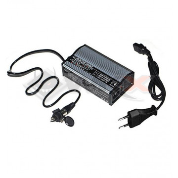 Chargeur batterie YCF 50E