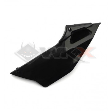 Plaque arrière YCF gauche NOIR