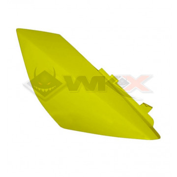 Plaque latérale YCF droite JAUNE