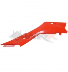 Ouïe arrière droit de réservoir