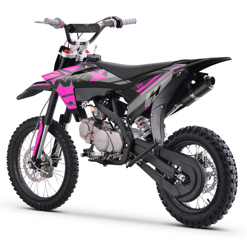 Dirt bike rose 125cm3 MX2 de chez WKX. Moteur performant, suspensions de qualité.
